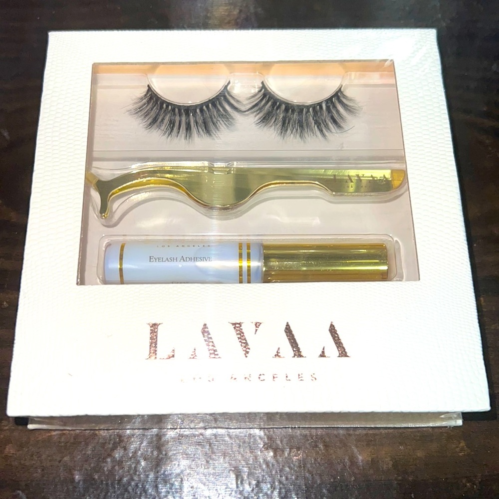 Eyelashes, New, Great condition